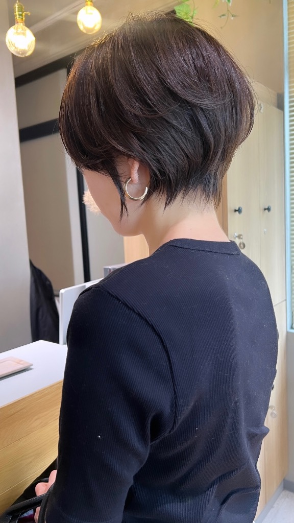 髪質改善やトリートメント、似合わせショートカットに定評のある多治見市の美容院yaeca（ヤエカ）